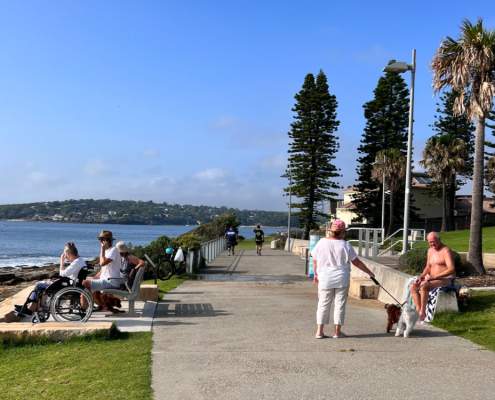 Oak Park Beach walkway